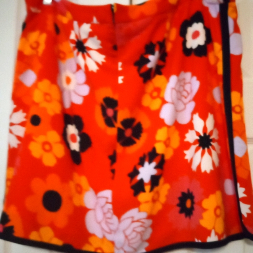 VICTORIA BECKHAM 1X (42") orange floral skirt mixed media daisies polyester NWT